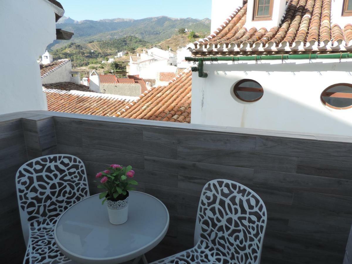 Casa Las Tres Conchas Yunquera Exteriér fotografie