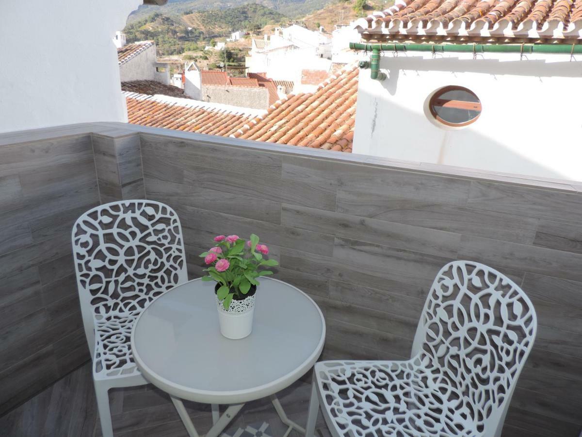 Casa Las Tres Conchas Yunquera Exteriér fotografie